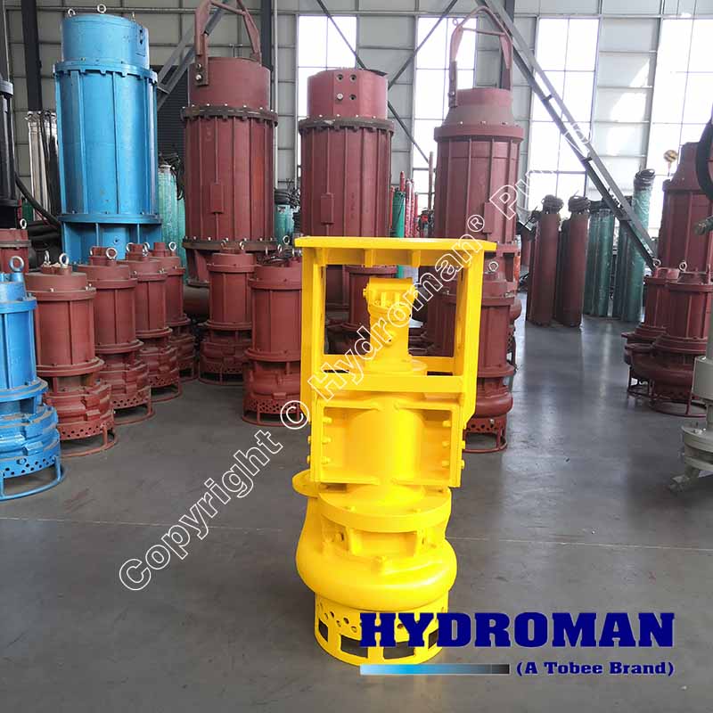 Hydraulic driven dredging pump