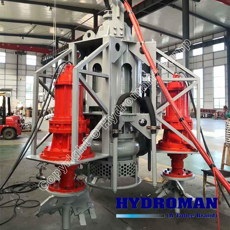  Submersible slurry pump with head cutters