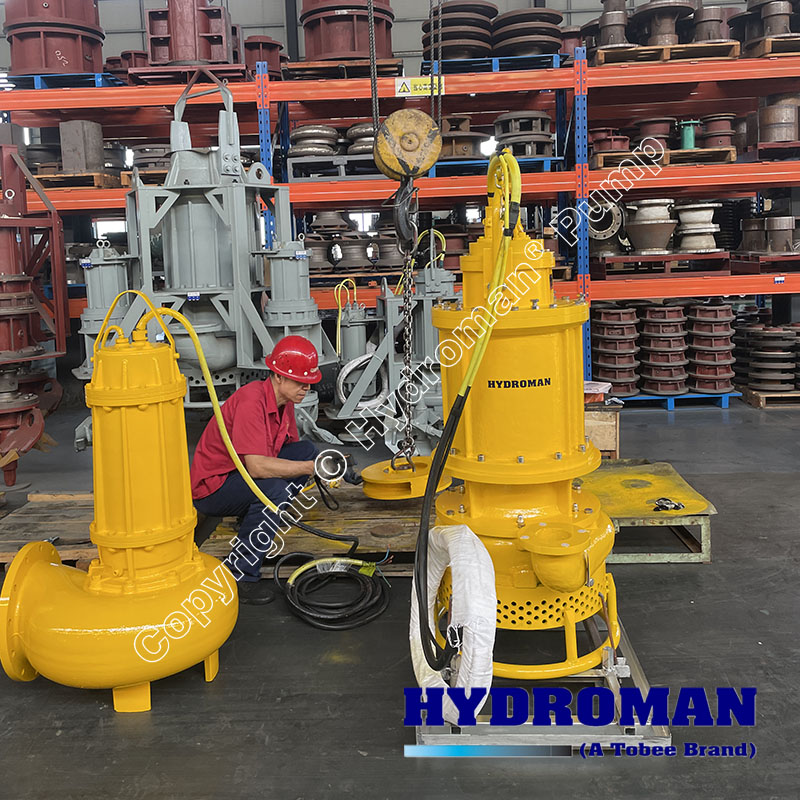 Heavy duty submersible sewage pumps