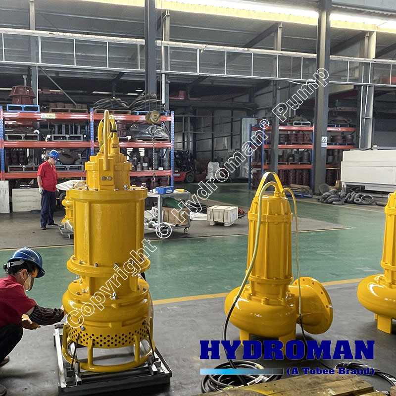 Submersible dewatering sewage pump